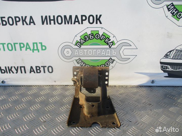 Кронштейн МКПП Volkswagen Transporter T3 1.6