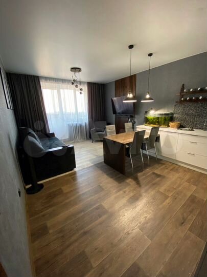 2-к. квартира, 67,2 м², 13/14 эт.