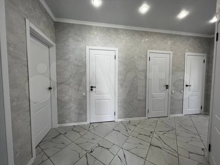 Коттедж 93 м² на участке 3 сот.