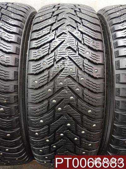 Nokian Tyres Hakkapeliitta 8 SUV 215/70 R16 98H