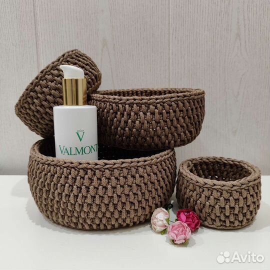 Вязаные корзинки