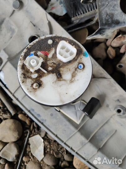 Насос топливный на Тайота Камри v50. 12-17