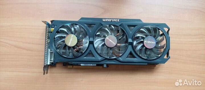 Видеокарта Gigabyte Radeon R9 280 Winforce 3Gb