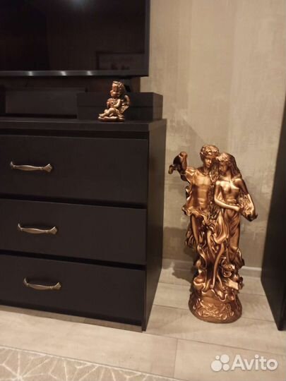 Статуэтка бронза большая