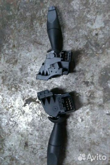 Подрулевые переключатель Форд Фокус 1