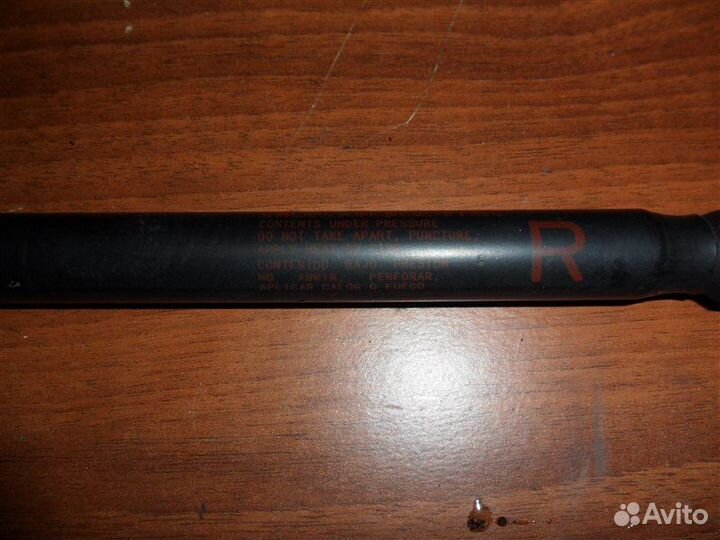 Амортизатор 5925A004 правый Mitsubishi Lancer CY4A