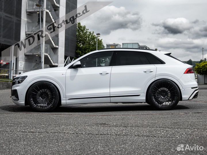 Кованые диски R22 Audi Q8 Q7