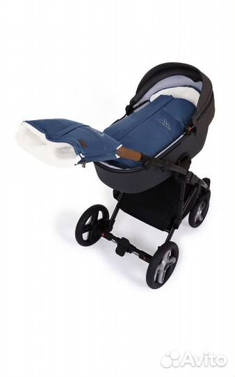 Зимний конверт в коляску на овчине