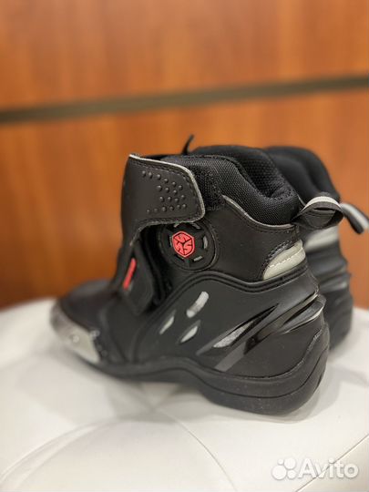 Мотоботинки scoyco