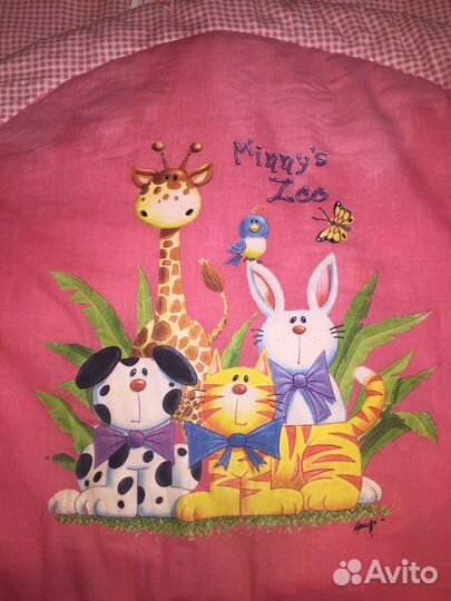 Бортики в кроватку с балдахином