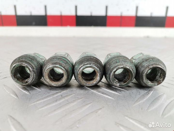 Болт Chevrolet Cruze 3 (J400) 2018 09599296