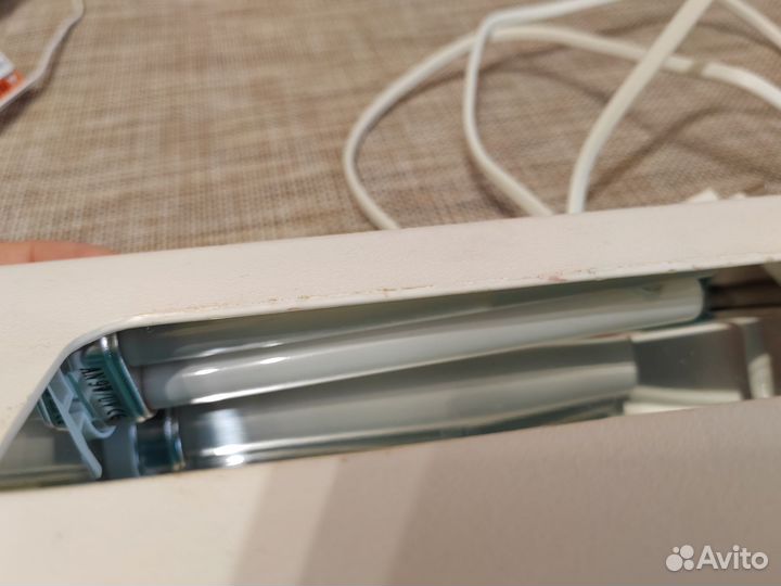 Ультрафиолетовая лампа для сушки гель лака