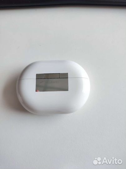 Беспроводные наушники Huawei freebuds pro