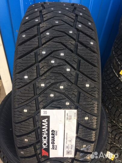 Yokohama IceGuard Stud IG65 215/65 R17 113