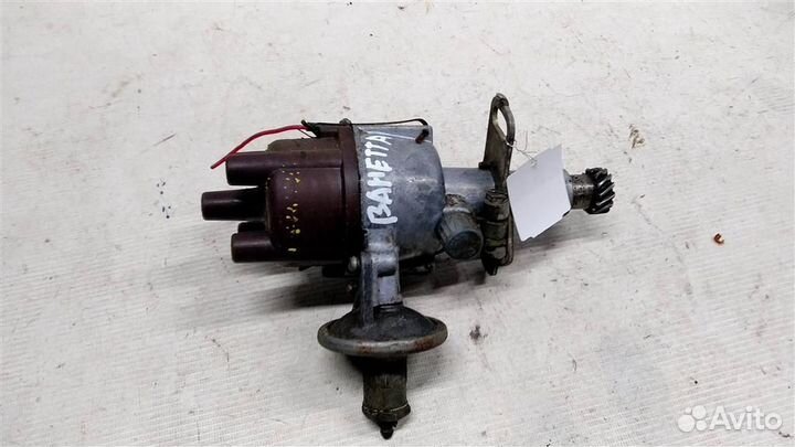 Трамблер Nissan Vanette 79-87г