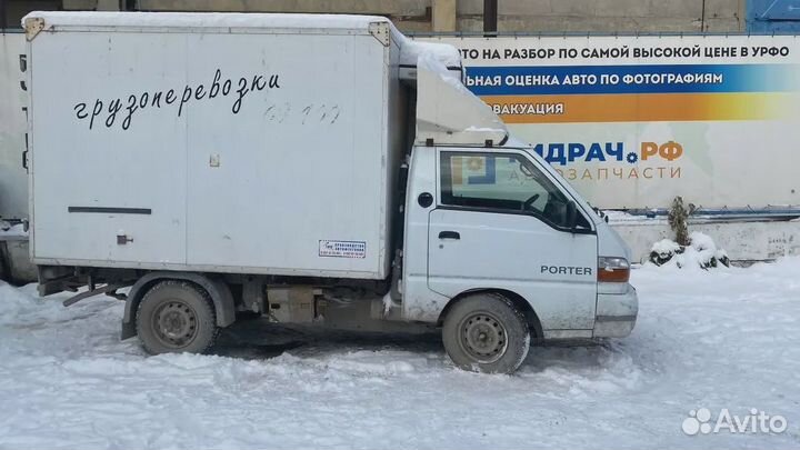 Корпус термостата Hyundai Porter