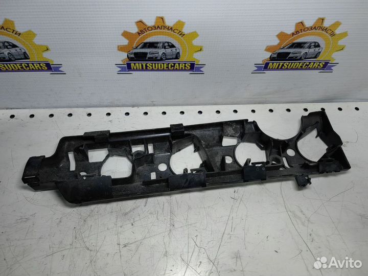 Канал для кабеля Volkswagen Tiguan (NF) I