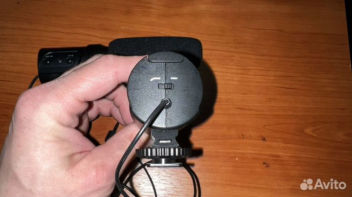 Накамерный Микрофон Saramonic SR-M3