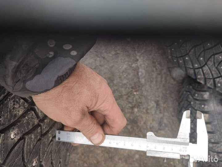 Dunlop SP Winter Ice 03 215/60 R16 99T