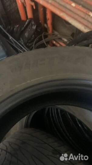 Maxxis ZR9 Victra 235/55 R18 104W