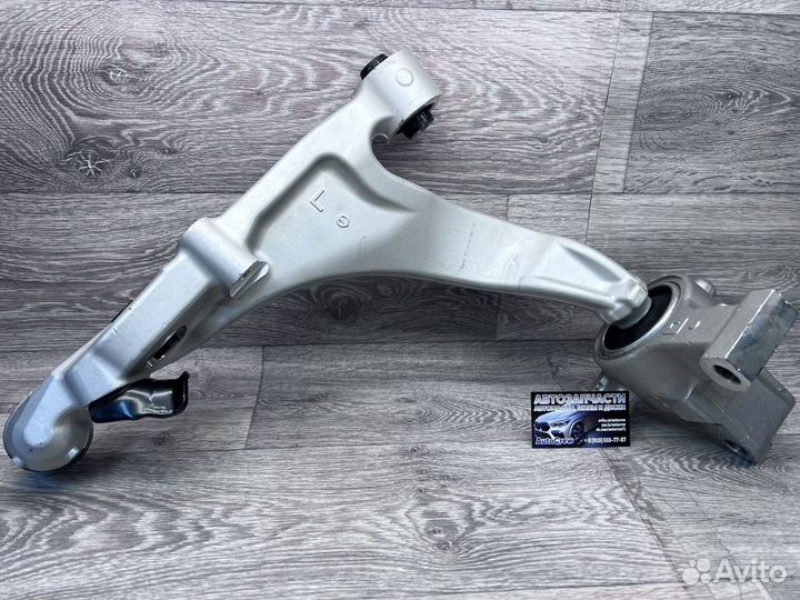 Рычаг передний нижний Nissan Ganz, GIL06126