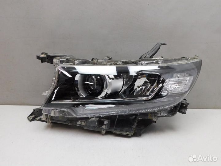 Фара левая Toyota Land Cruiser Prado