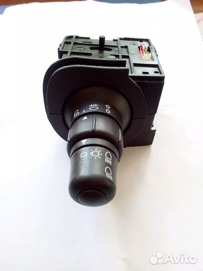 Падрулевой переключатель света и поворотов