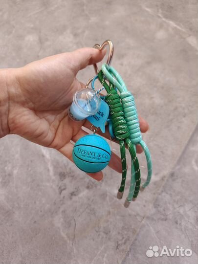 Брелок обвес на сумку рюкзак Tiffany&Co новый