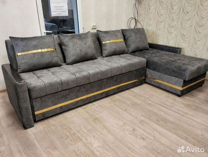 Диван угловой в наличии