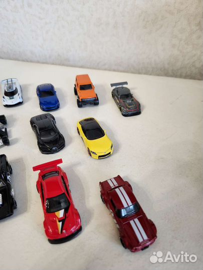 Машинки hot wheels