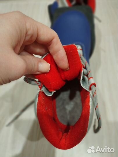 Лыжные ботинки