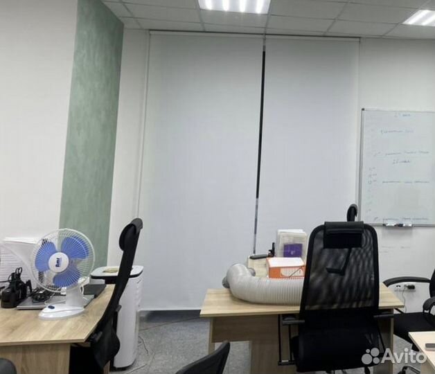 Жалюзи и рулонные шторы на окна