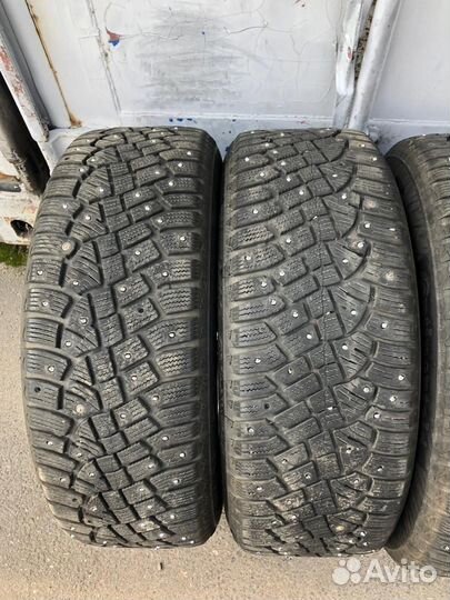 R16 Continental IceContact 2 205/60, PCD 5x105 DIA 55