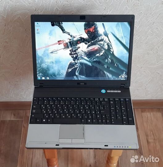 Игровой ноутбук MSI, Акб 2 часа (GTA, CS и.т.д)