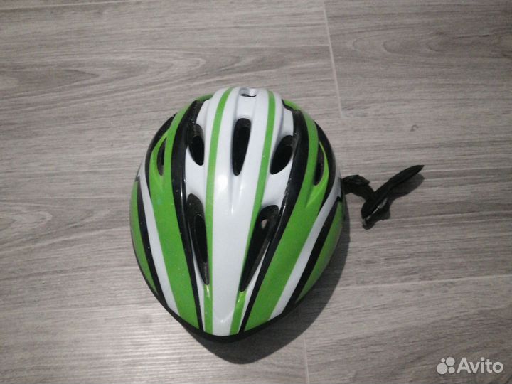 Велошлем детский 10-11 лет. состояни 10/10