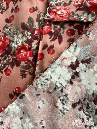 Сатин винтажный, 70е, ткань СССР, красные розы