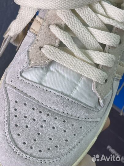 Adidas forum 84 low off white