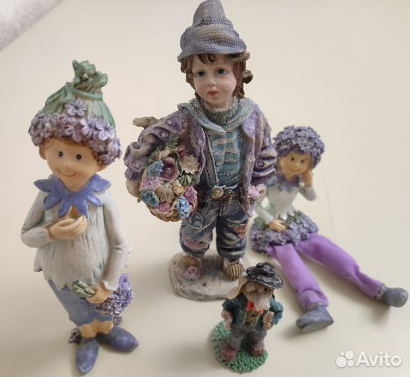 Сувенирные игрушки
