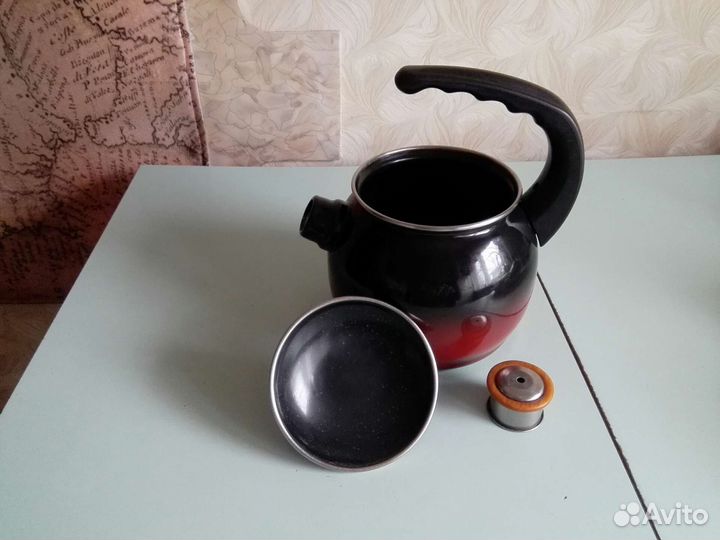 Чайник эмалированный со свистком 2л