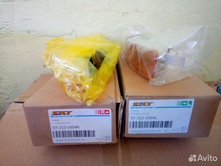 Поворотник левый SAT ST2121654L corolla 100
