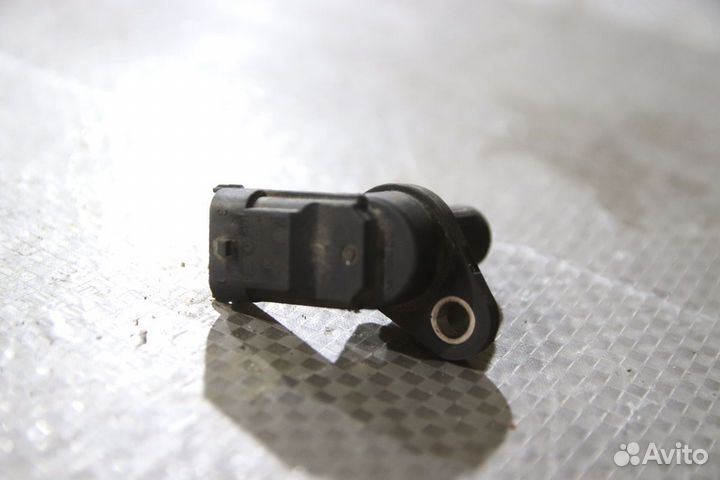 Датчик распредвала на Киа Сид ED