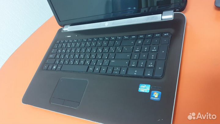 Ноутбук - Hewlett-Packard HP Pavilion dv7- 4UI