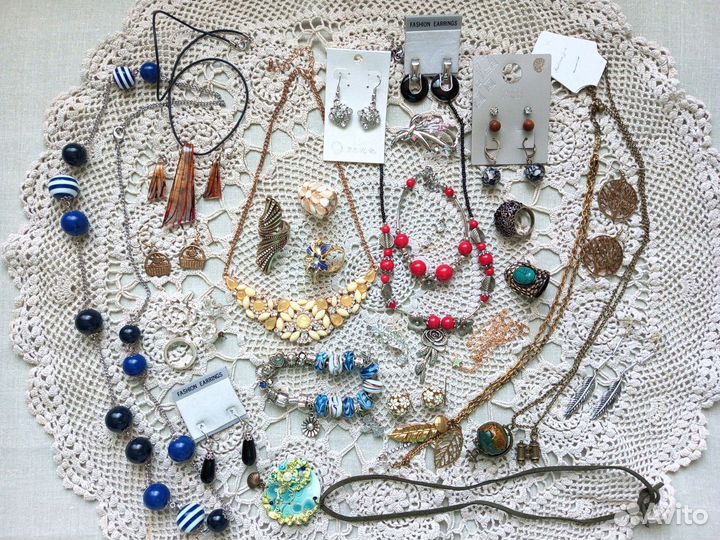 Бижутерия в винтажном стиле