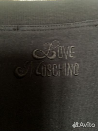 Футболка love moschino