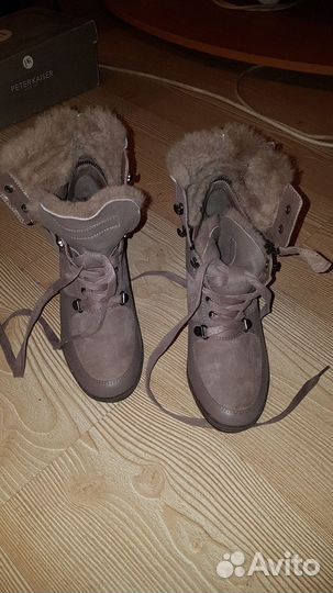 Ботинки женские бутельоны 35р