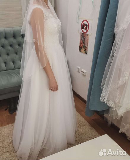 Свадебное платье