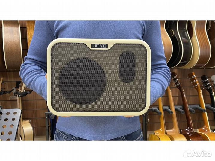 Joyo MA-10B комбоусилитель для бас гитары 10Вт