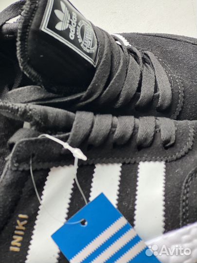 Кроссовки adidas