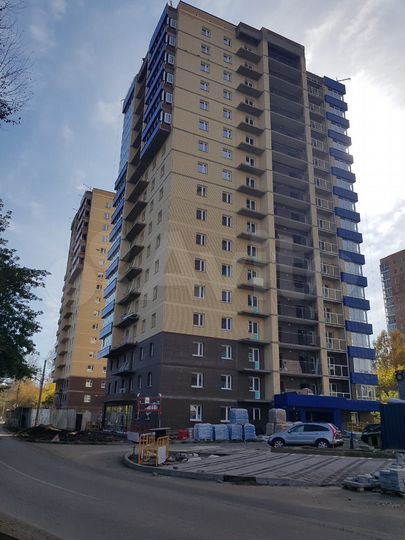 2-к. квартира, 79 м², 3/17 эт.