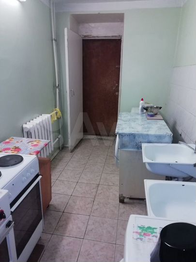 Комната 17 м² в 4-к., 2/5 эт.